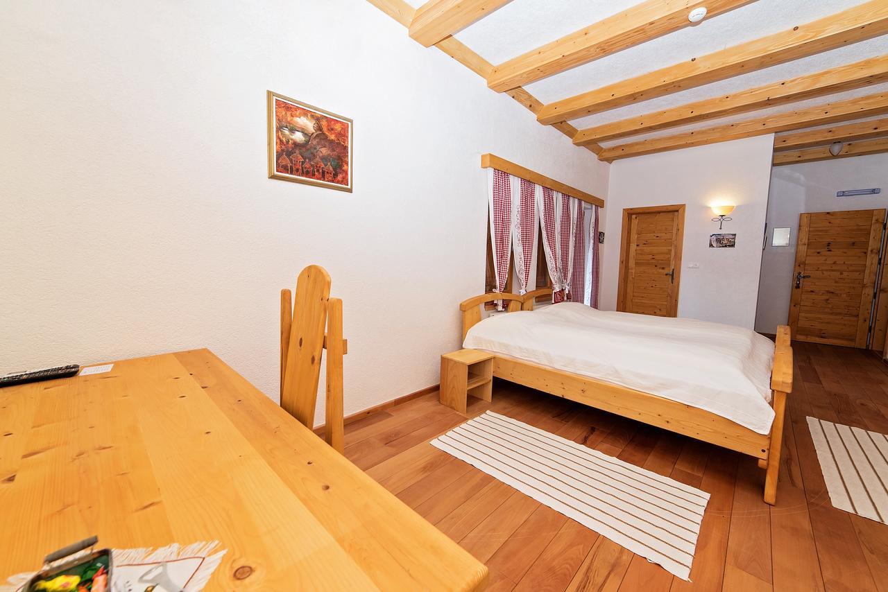 B&B Zlatna Nit Bosanska Krupa Exterior photo