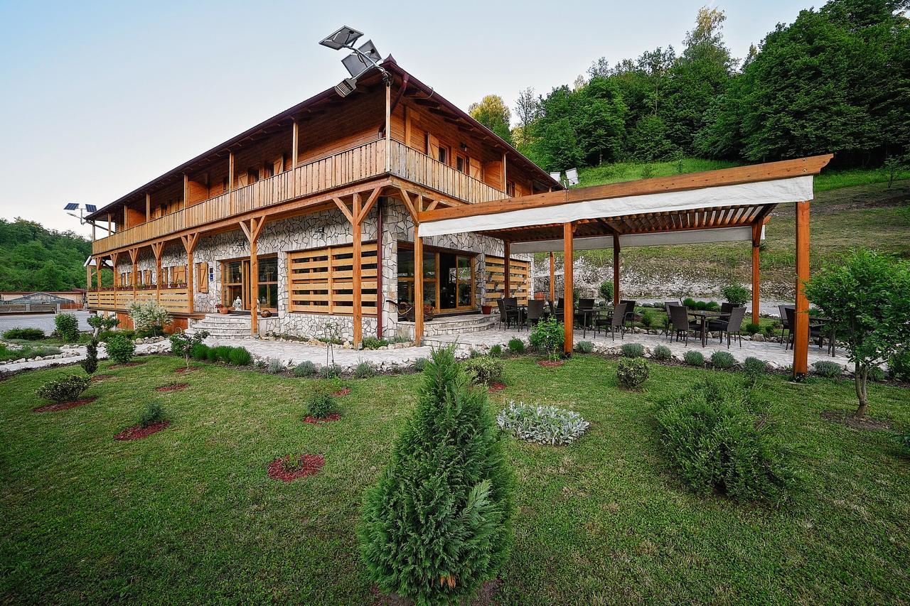 B&B Zlatna Nit Bosanska Krupa Exterior photo